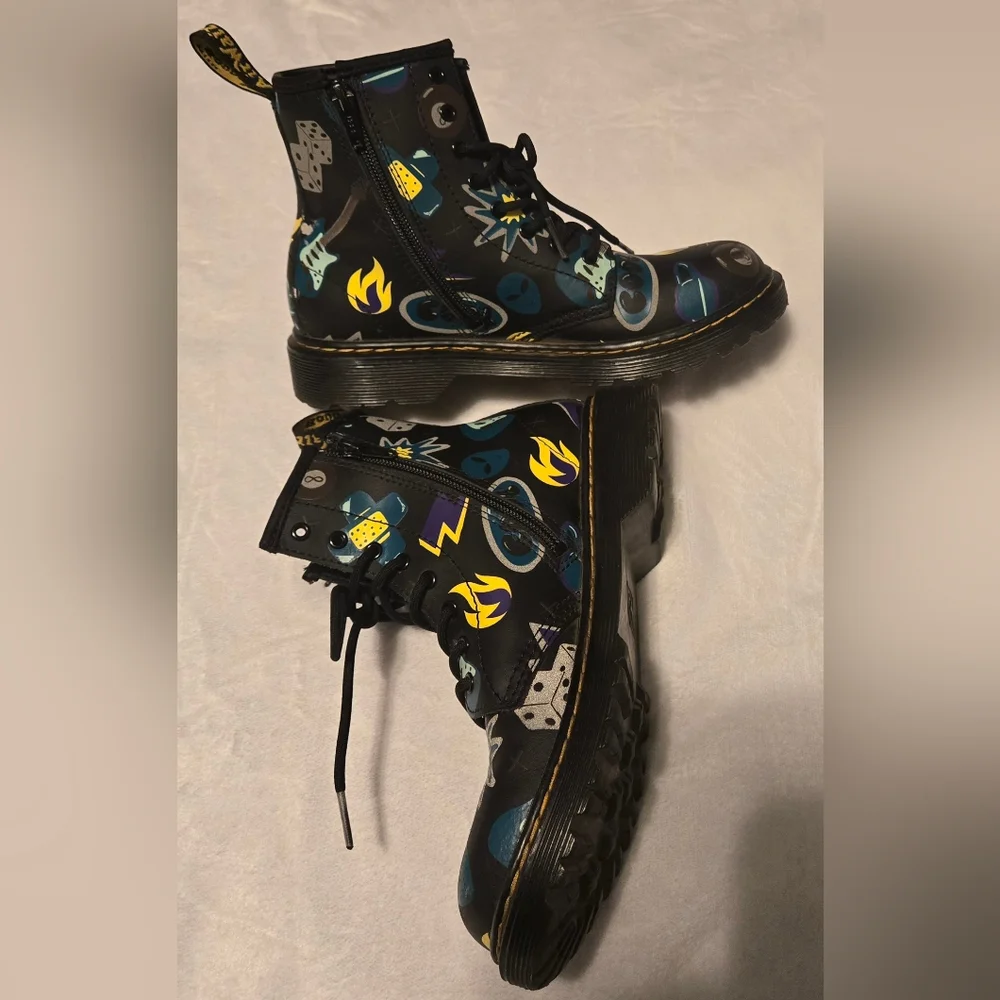 Dr. Martens Romario 1460 Soft Leather Boots - Kids Size 4